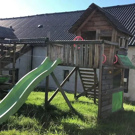 The Milking Parlour At Berthllwyd Villa Quakers Yard Exterior photo
